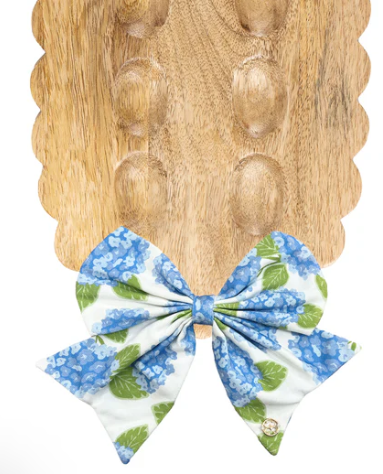 Hydrangea Mag Bow