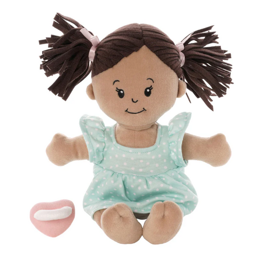 Stella-Beige w/brown pigtails