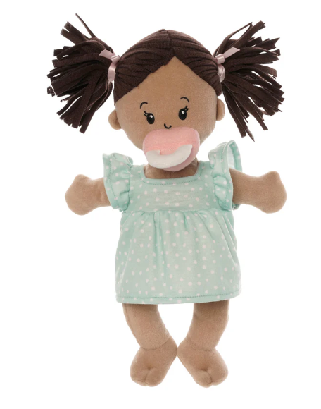 Stella-Beige w/brown pigtails